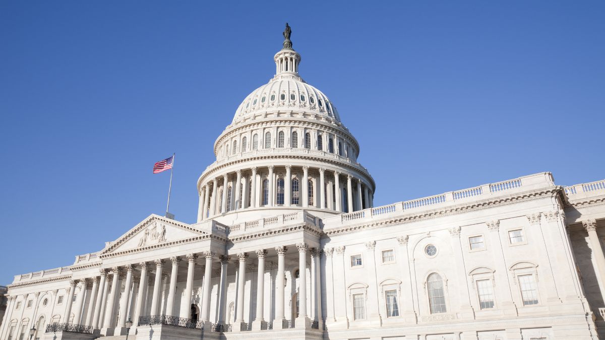 Exterior photo of U.S. Capitol.