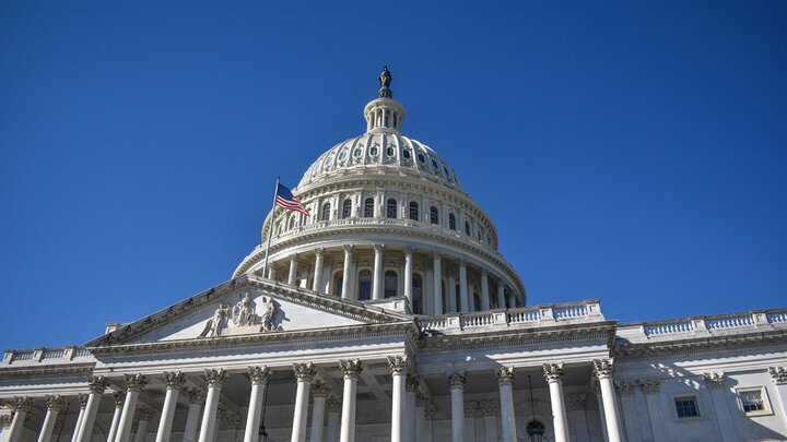 Photo of U.S. capitol building.